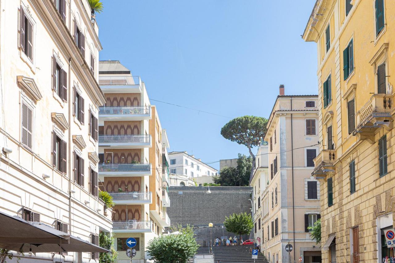 Vatican Museum By Rental In Rome Exterior photo